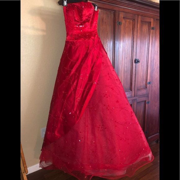 Tiffany Designs Dresses & Skirts - Red prom dress